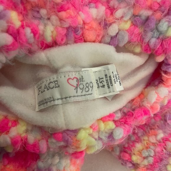 New, Soft Pompoms girl hat and mitten set! - Picture 4 of 4